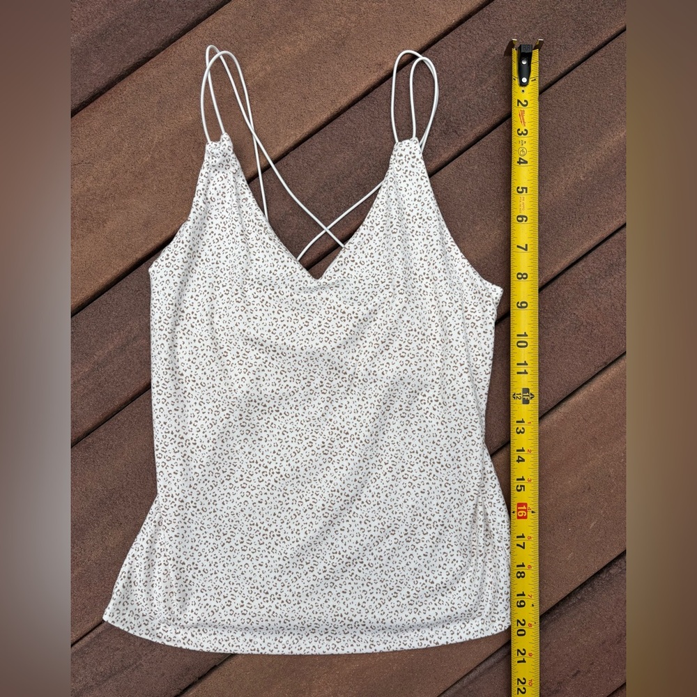 Gaze Cream Fitted Leopard Crop Camisole spaghetti straps